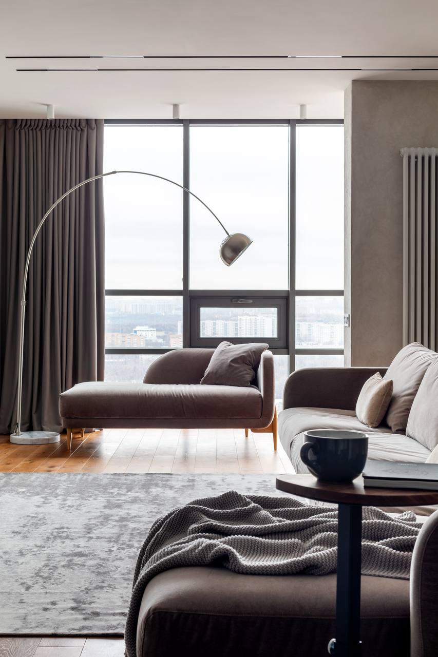 Ковёр Carpet Decor в интерьере гостиной с панорамным окном